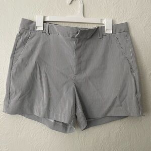 Banana Republic women’s shorts